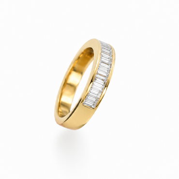 Baguette Cut Channel-Set Wedding Ring in 18K Gold, Lab-Grown Diamond