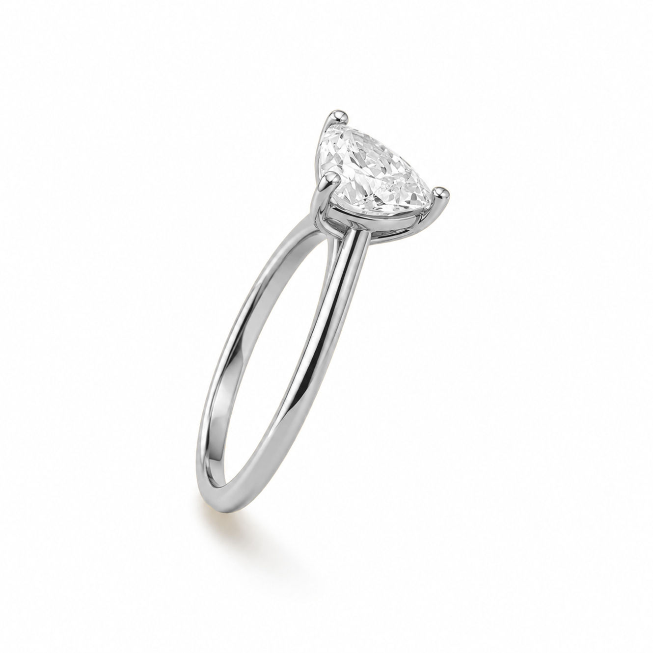 Solitaire Heart Cut Engagement Ring in 18K Gold, Lab-Grown Diamond