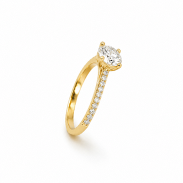Round Cut Prong-Set Engagement Ring in 18K Gold with Lab-Grown Diamonds