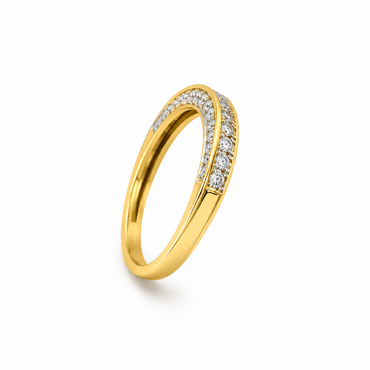 Round Cut Channel & Prong-Set Dress Ring in 18K Gold, Lab-Grown Diamond