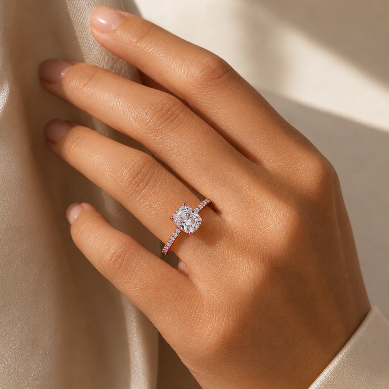 Cushion Cut Classic Engagement Ring in 18K Gold, Lab-Grown Diamond