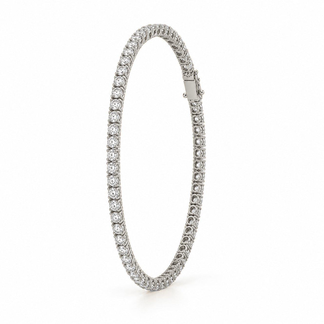 Round Cut Prong-Set Tennis Bracelet in 18K Gold, Lab-Grown Diamond