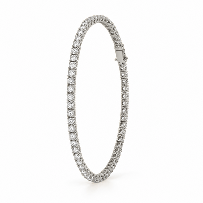 Round Cut Prong-Set Tennis Bracelet in 18K Gold, Lab-Grown Diamond