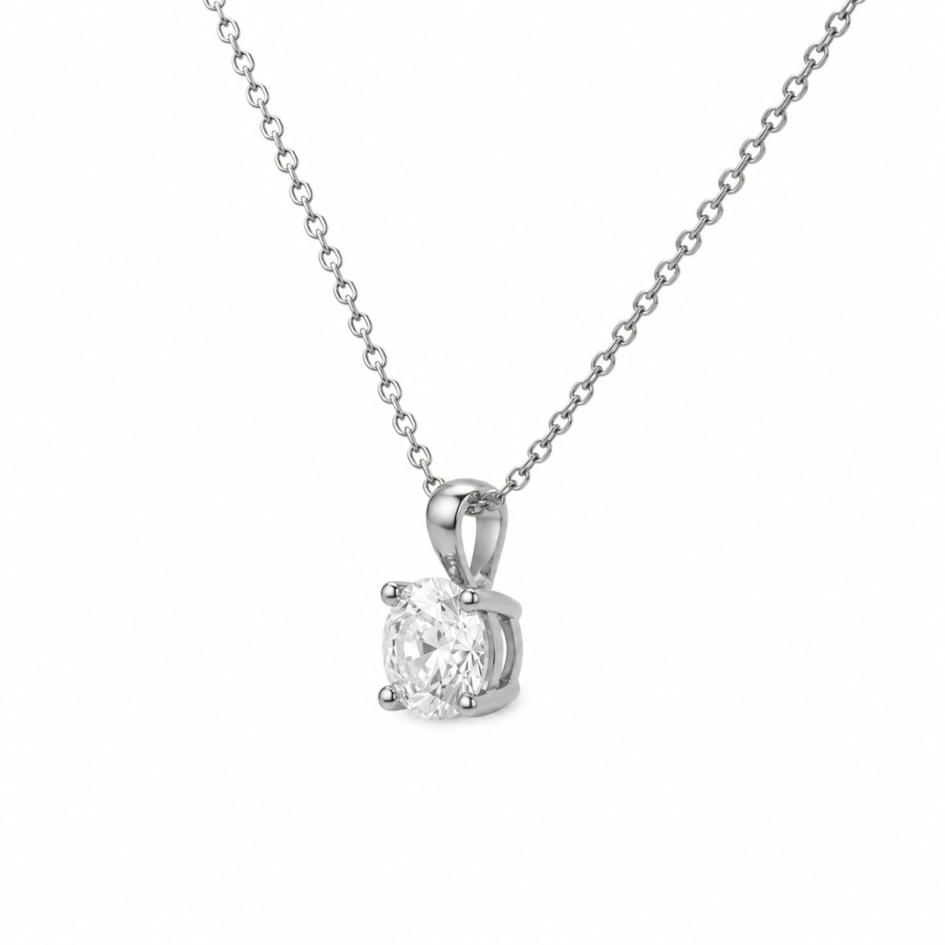 Round Diamond Necklace in 18K Gold, Lab-Grown Diamond