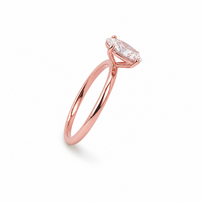 Oval Cut Solitaire Engagement Ring in 18K Gold, Lab-Grown Diamond