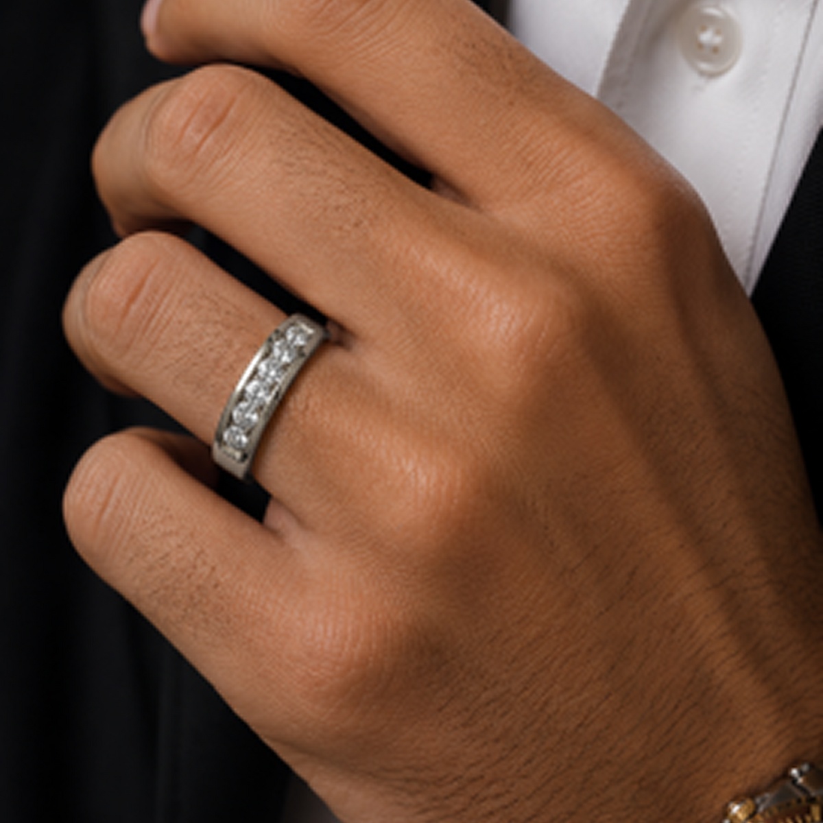 Men’s Channel-Set Diamond Dress Ring in 18K Gold, Lab-Grown Diamond
