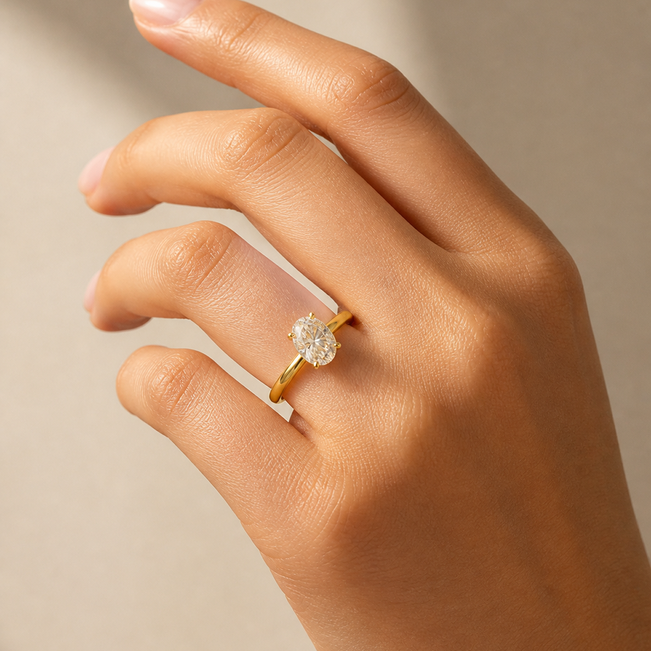 Oval Cut Prong Set Engagement Ring in 18K Gold, Lab-Grown Diamond