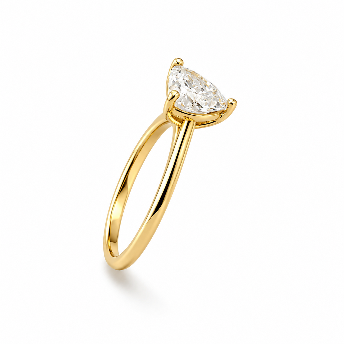 Solitaire Heart Cut Engagement Ring in 18K Gold, Lab-Grown Diamond