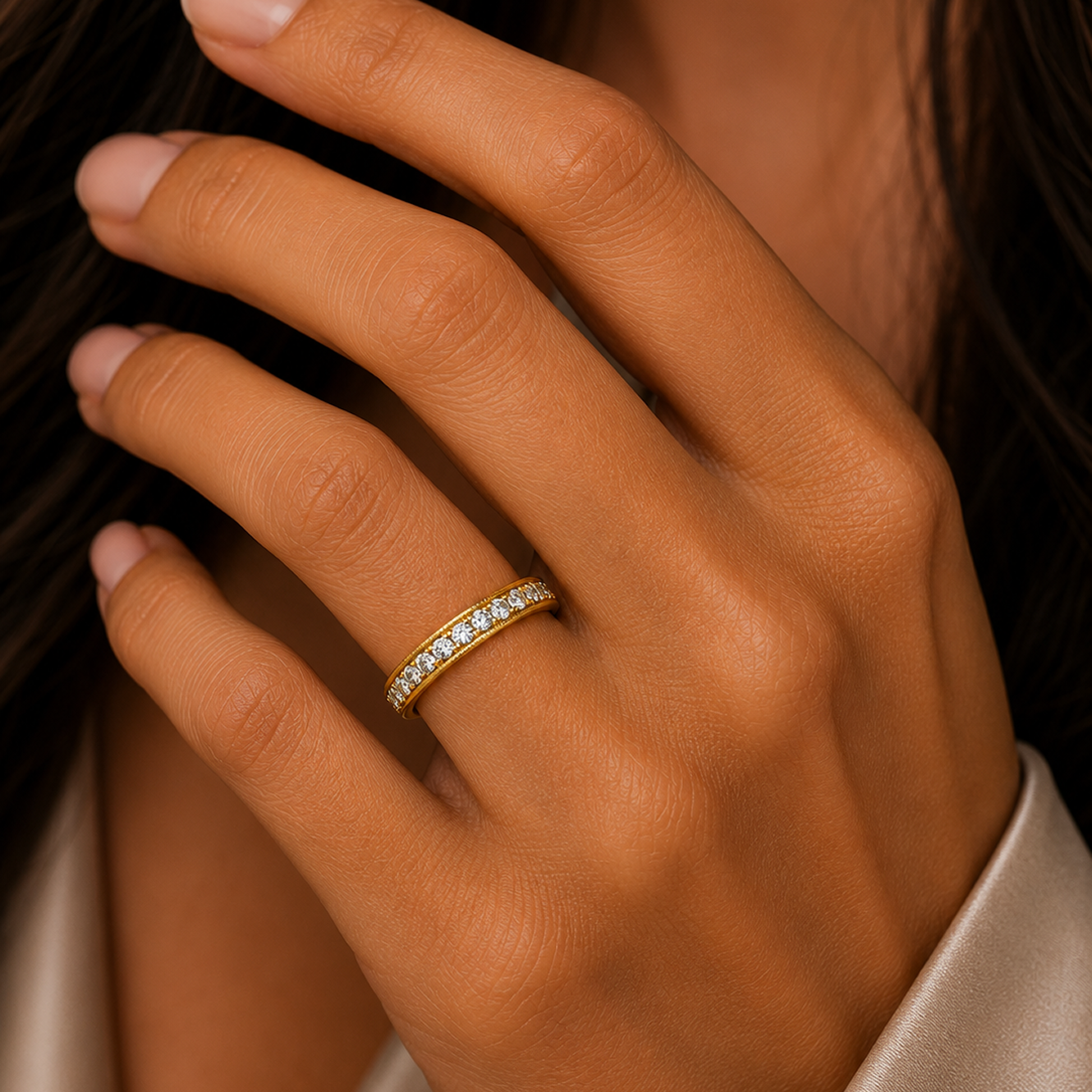 Round Cut Channel & Prong-Set Dress Ring in 18K Gold, Lab-Grown Diamond