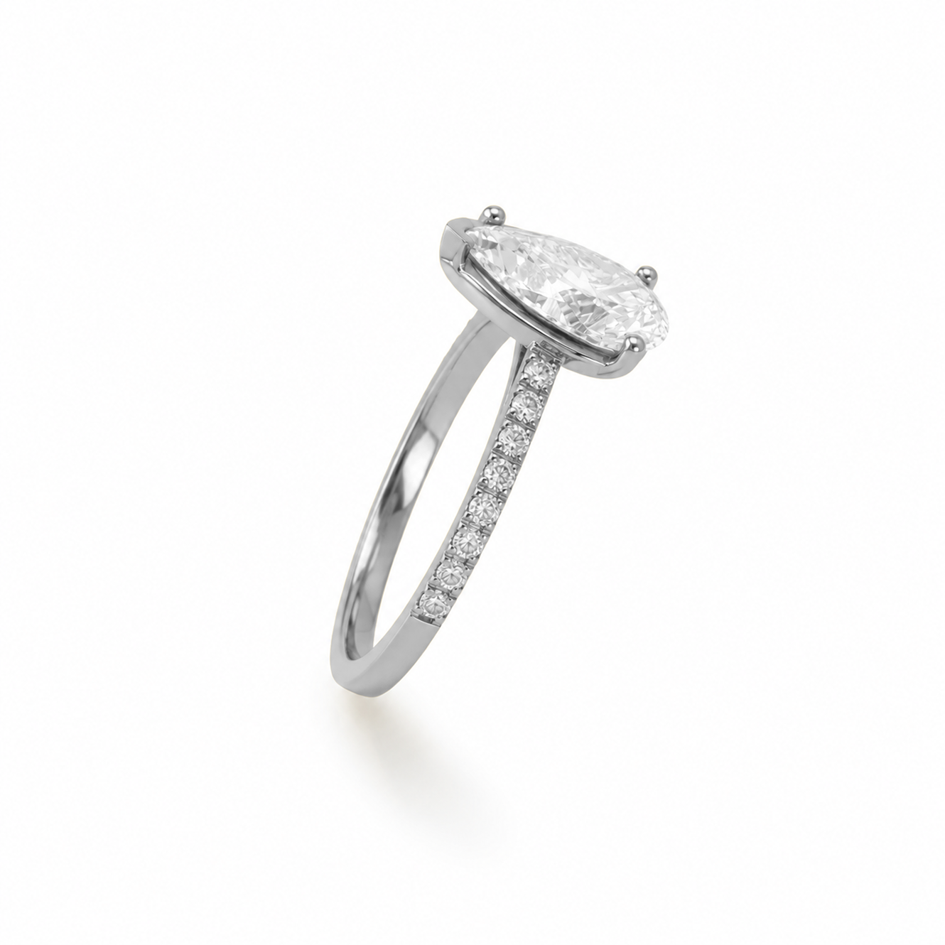 Pear Cut Classic Engagement Ring in 18K Gold, Lab-Grown Diamond