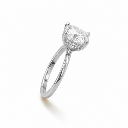 Princess Cut Engagement Ring in 18K Gold, Lab-Grown Diamond